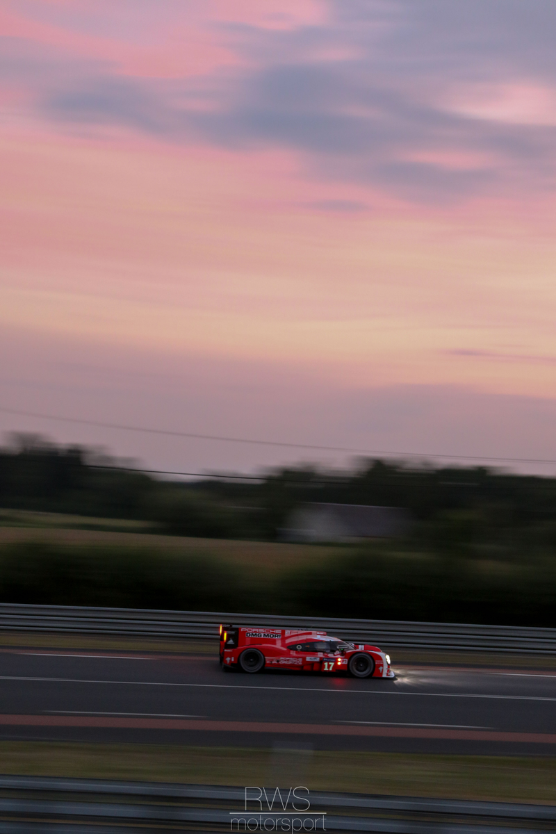 Illustration for article titled Le Mans 24hrs Photo Extravaganza